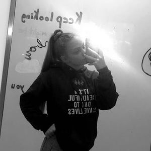 Meet your Posher, Dallyn